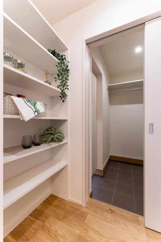 やさしい距離感で暮らす家