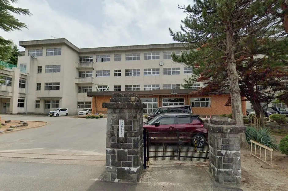 杉妻小学校