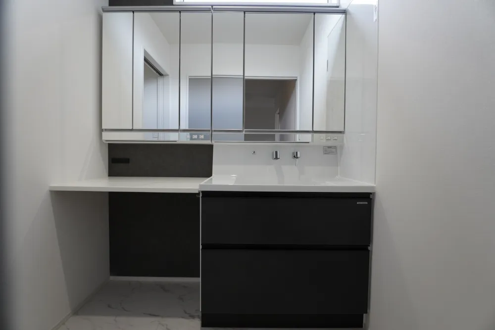 ゆとりを生む洗面化粧台