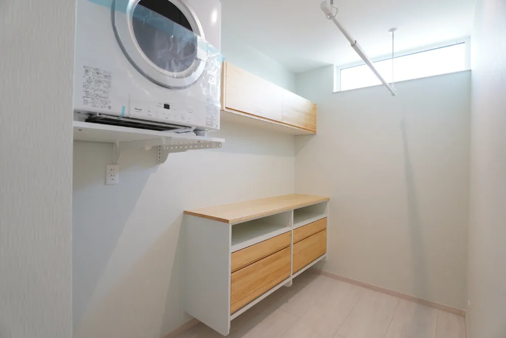 家事の時間を劇的に変える、専用台付きの「乾太くん」