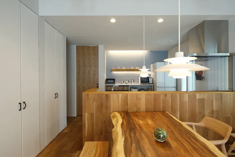 家族が集まり、暮らしを楽しむ可変性のある住まい