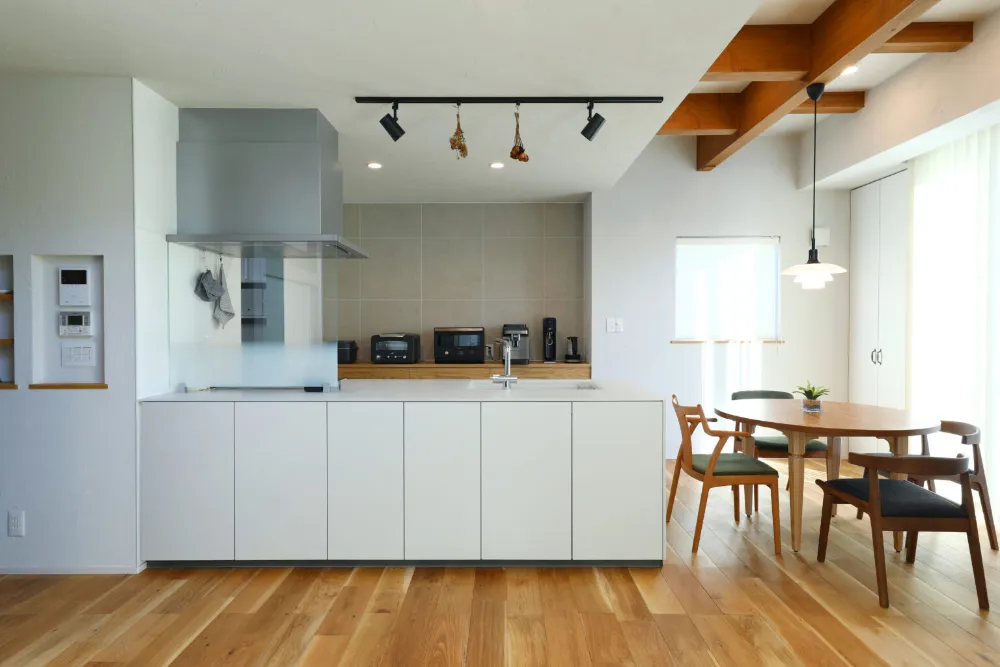 キャンプ好きの理想が叶う、一軒家という選択