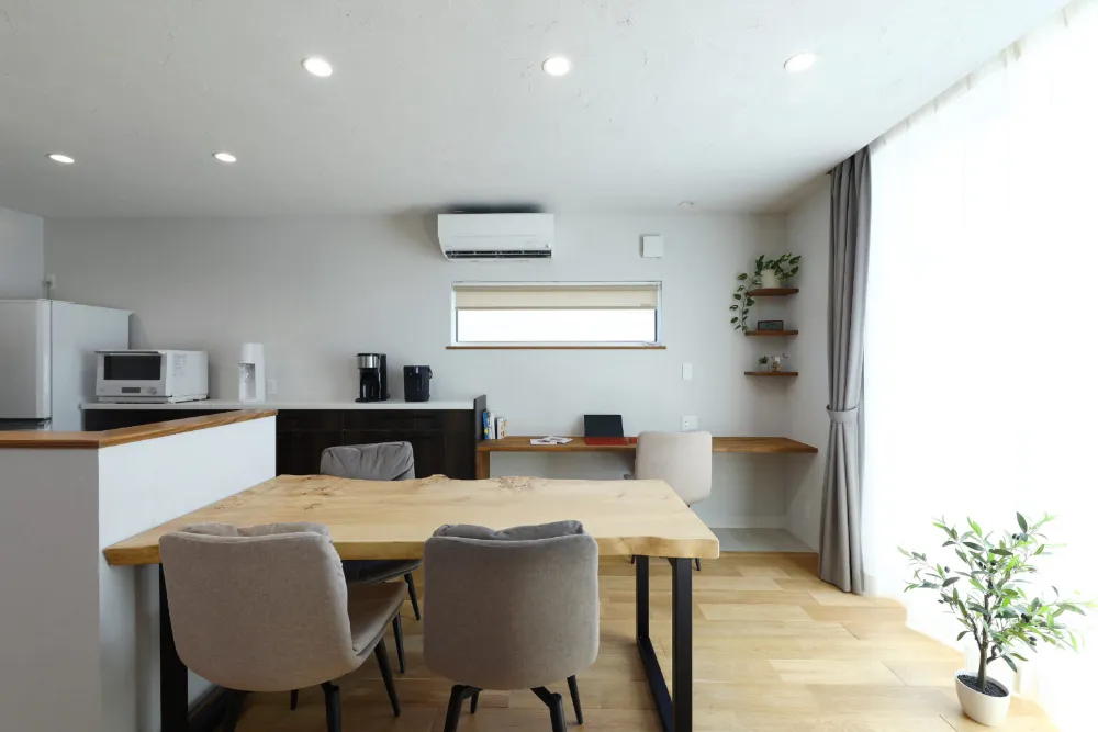 家族も猫も、のびのびと暮らせる家