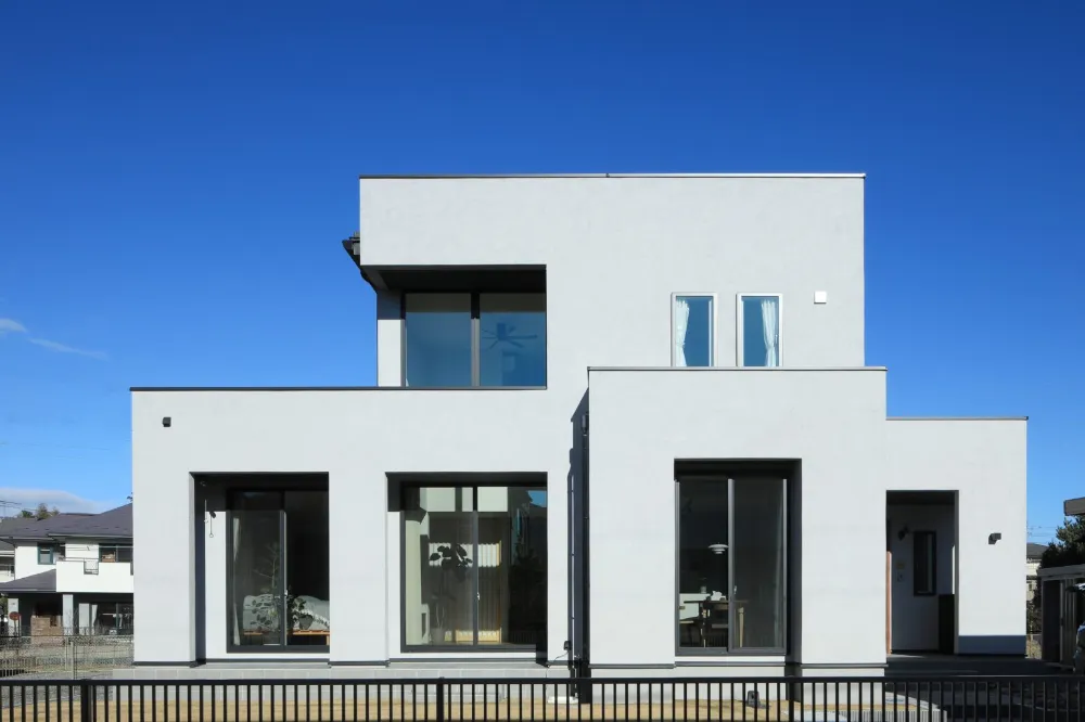 キャンプ好きの理想が叶う、一軒家という選択