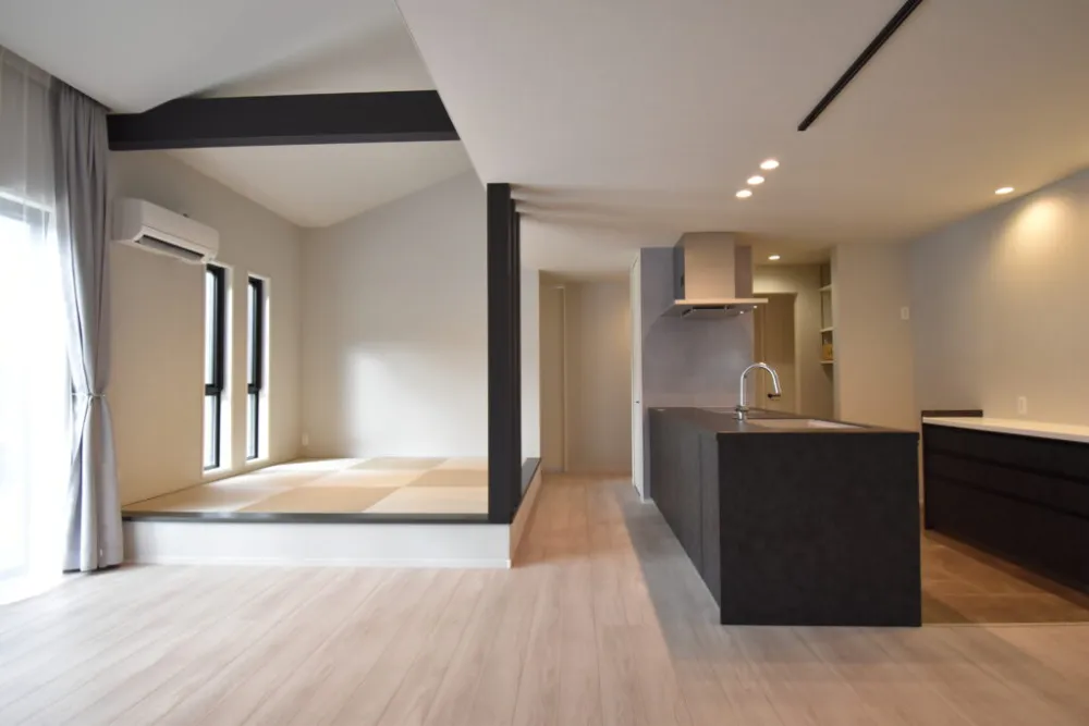 勾配天井リビングの平屋