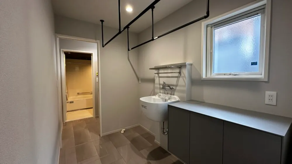 勾配天井リビングの平屋