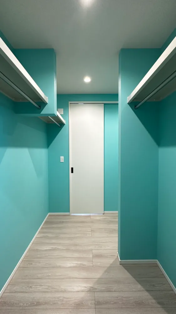 勾配天井リビングの平屋