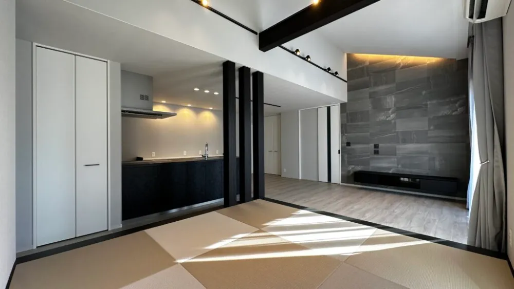 勾配天井リビングの平屋