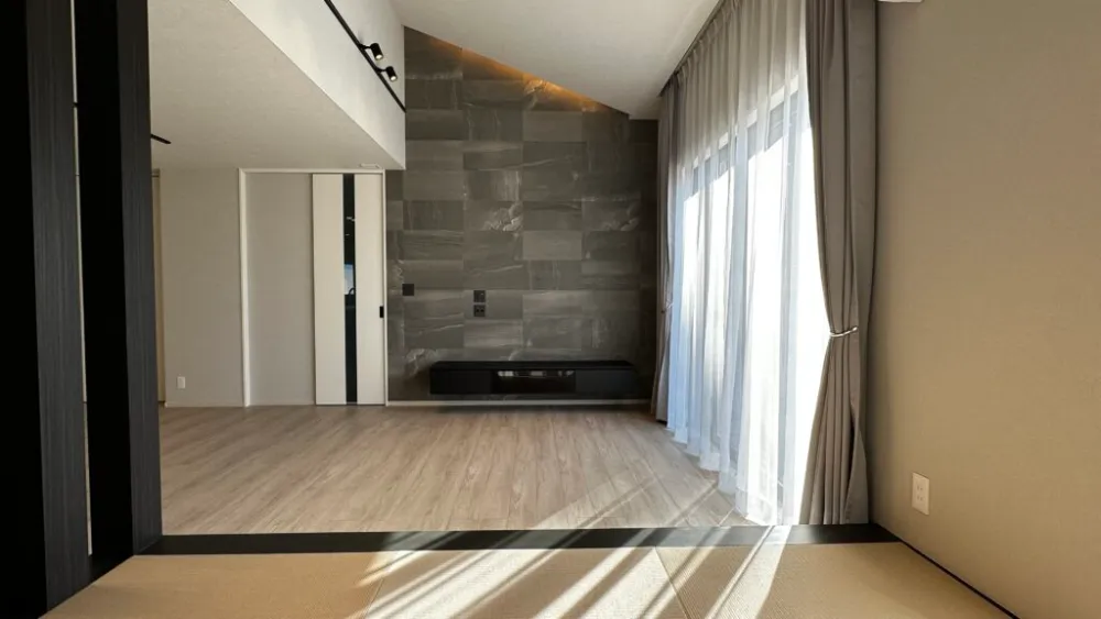 勾配天井リビングの平屋