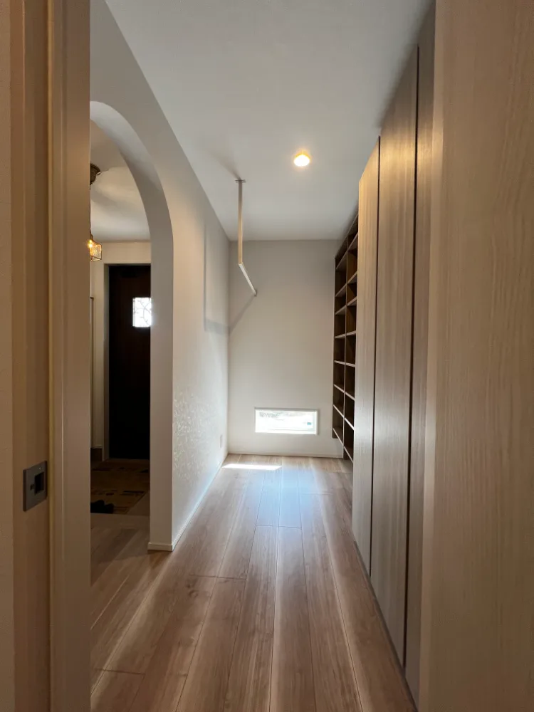 回遊動線を意識したウォークインクローゼット