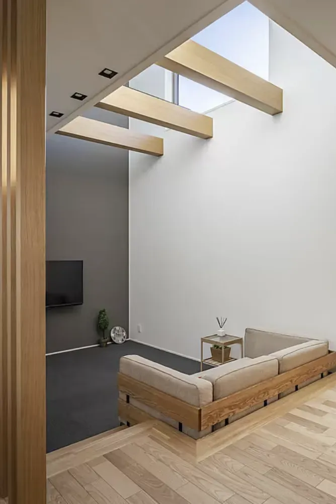 身支度にも洗濯にも大活躍する一直線の動線がわが家の自慢