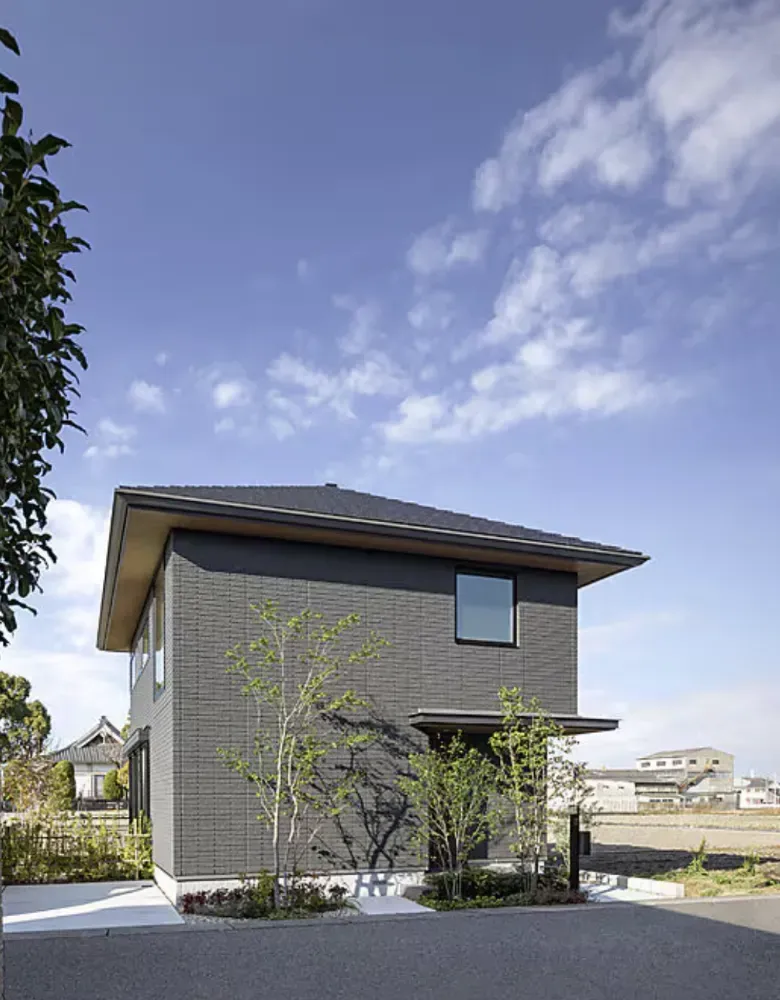 身支度にも洗濯にも大活躍する一直線の動線がわが家の自慢